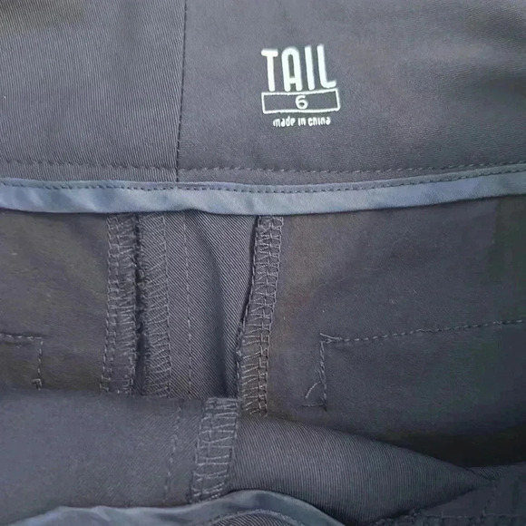 Tail Women’s Navy Blue Golf Shorts size 6 - Picture 2 of 9